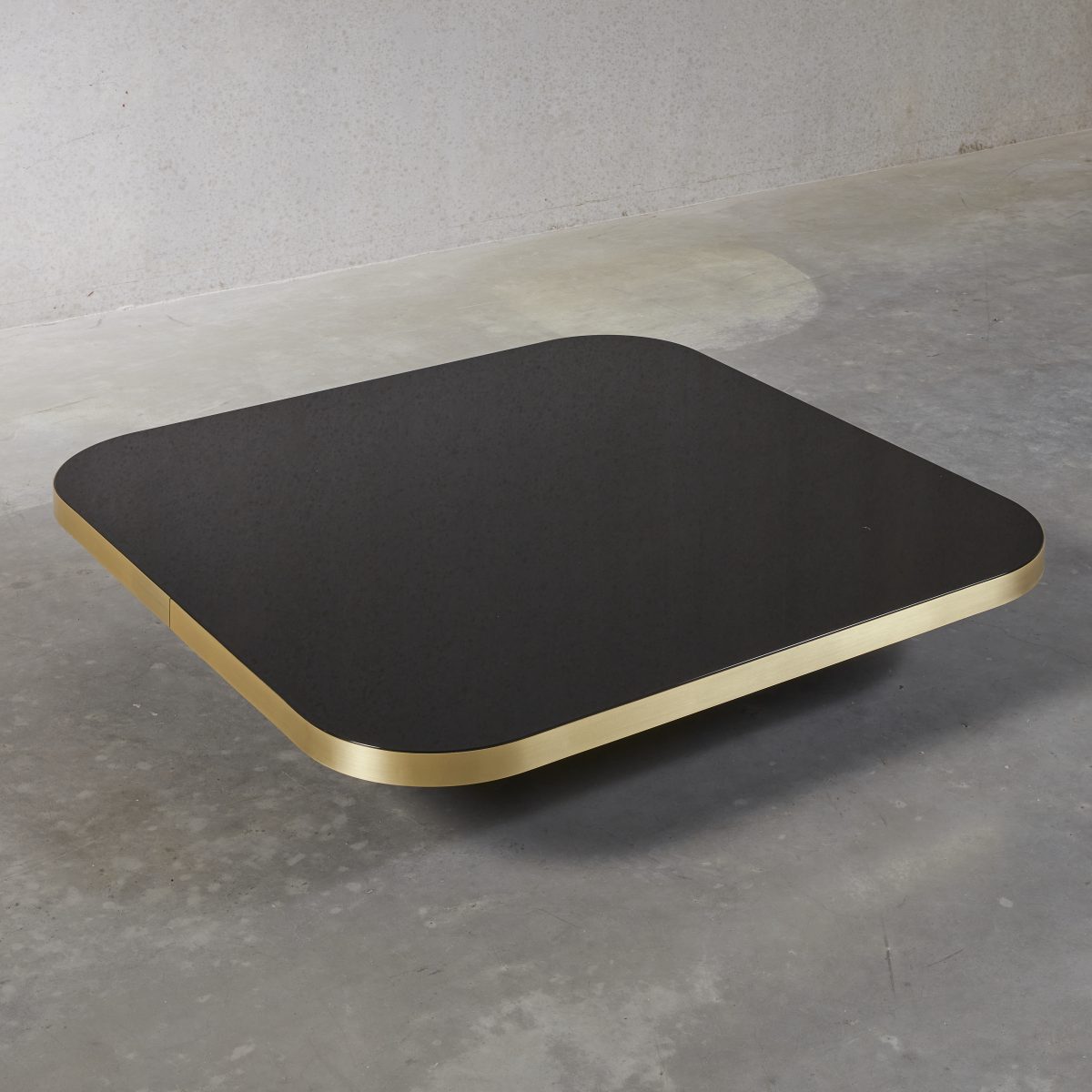 Bow table nr4