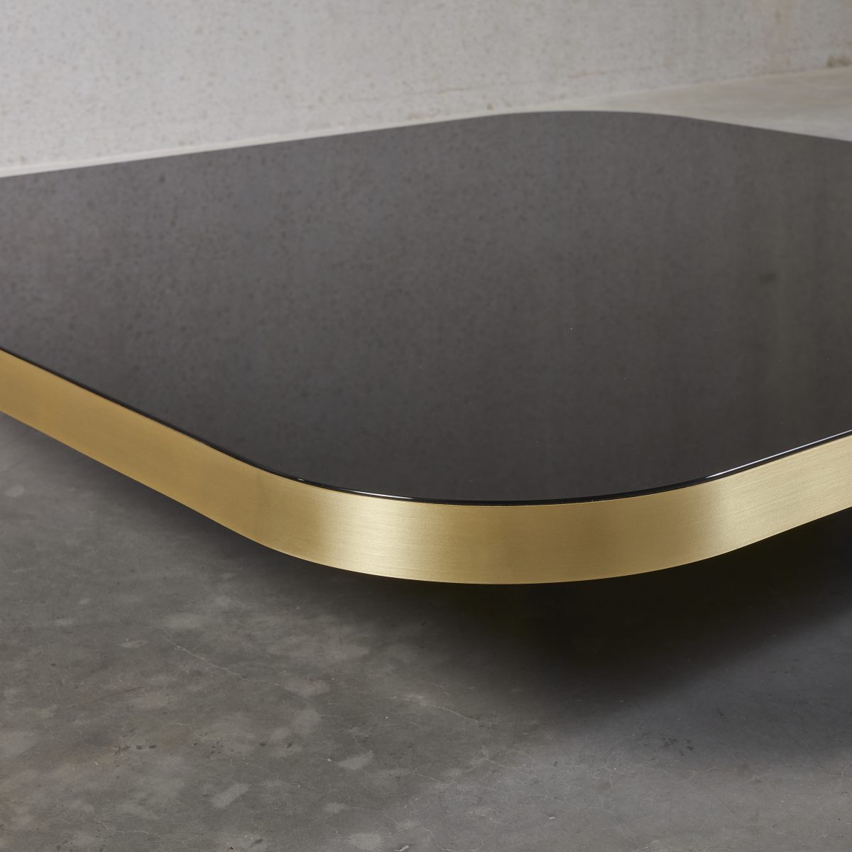 Bow table nr4