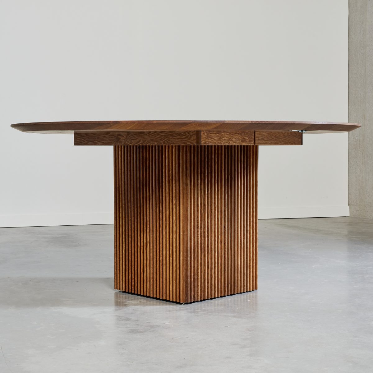 Ten Table