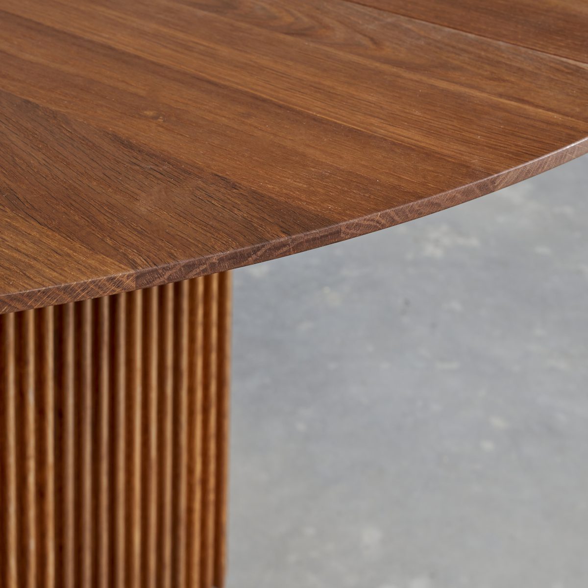 Ten Table