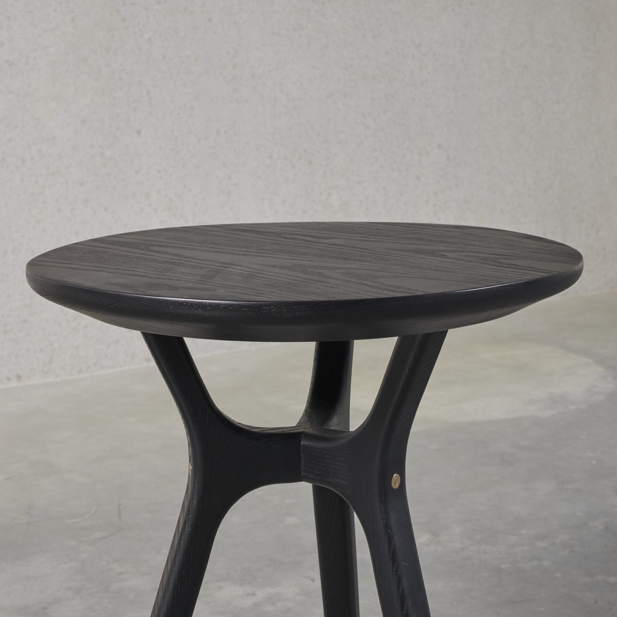Ren coffee table