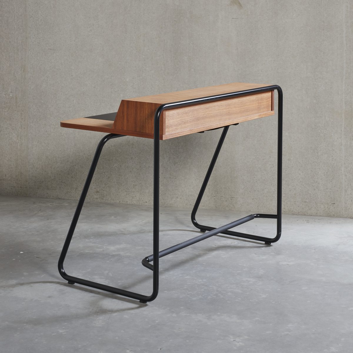 S 1200 Desk