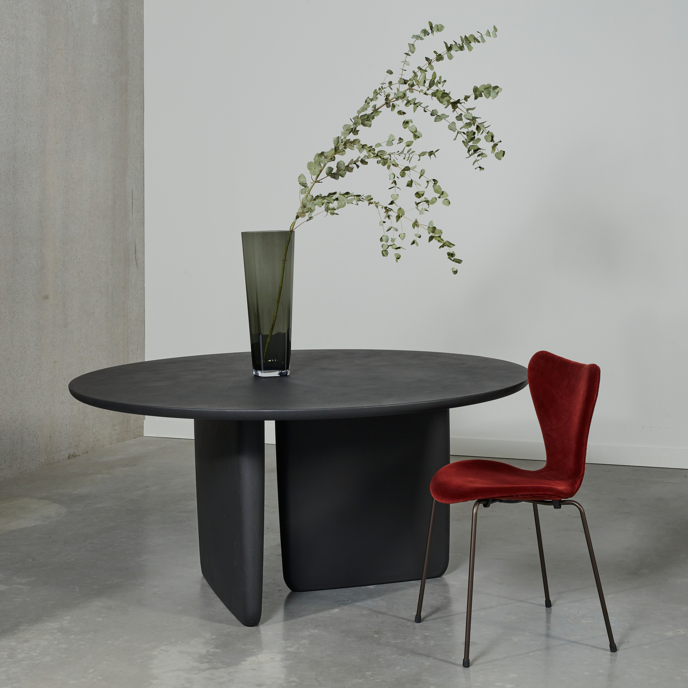 Tobi-Ishi - Kasstoor | Sophisticated Amsterdam Living : Kasstoor