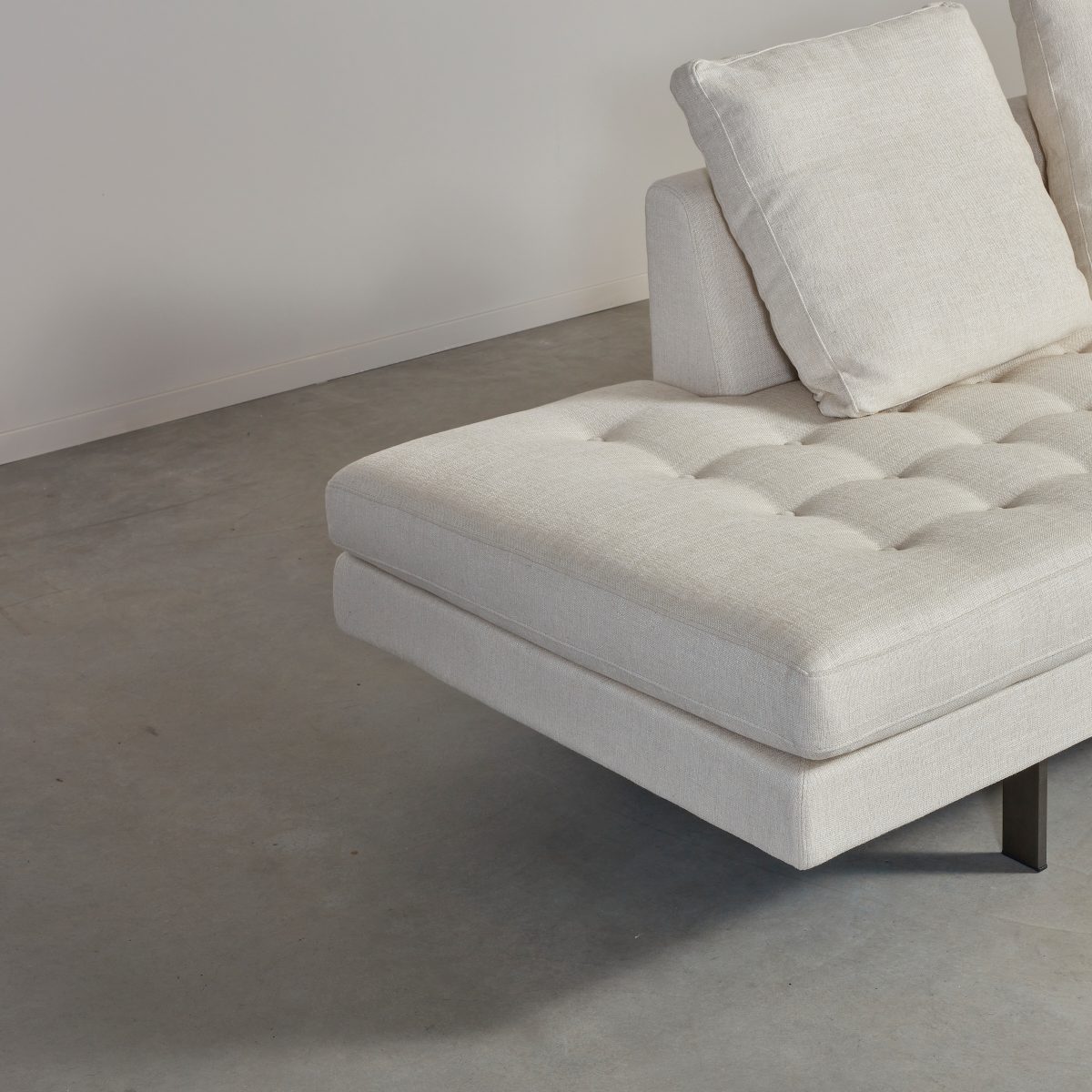 Edward Sectional Chaise