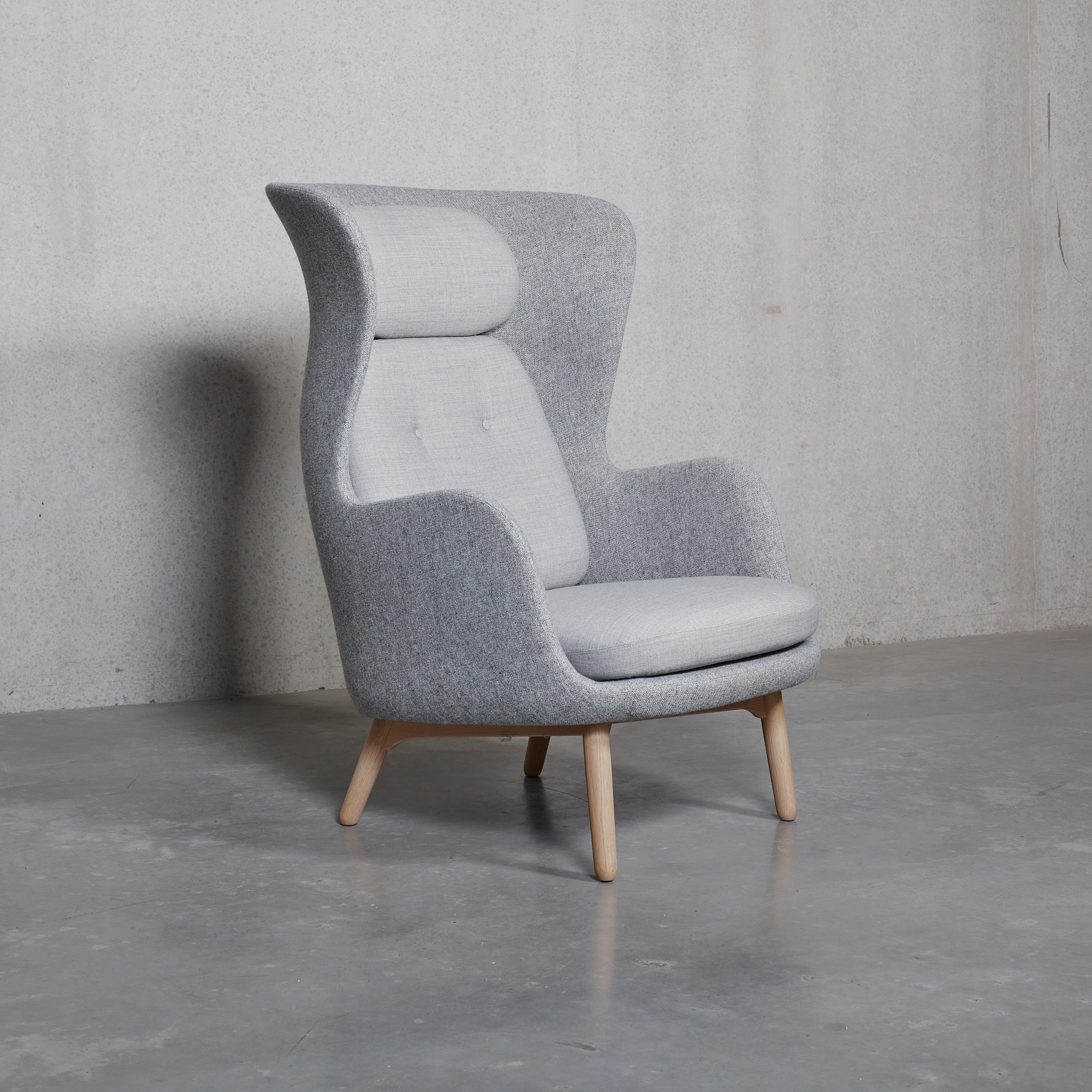 Ro armchair best sale
