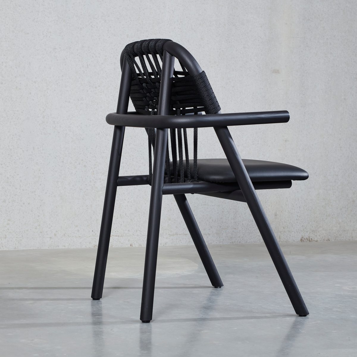 Unam 02/C Chair